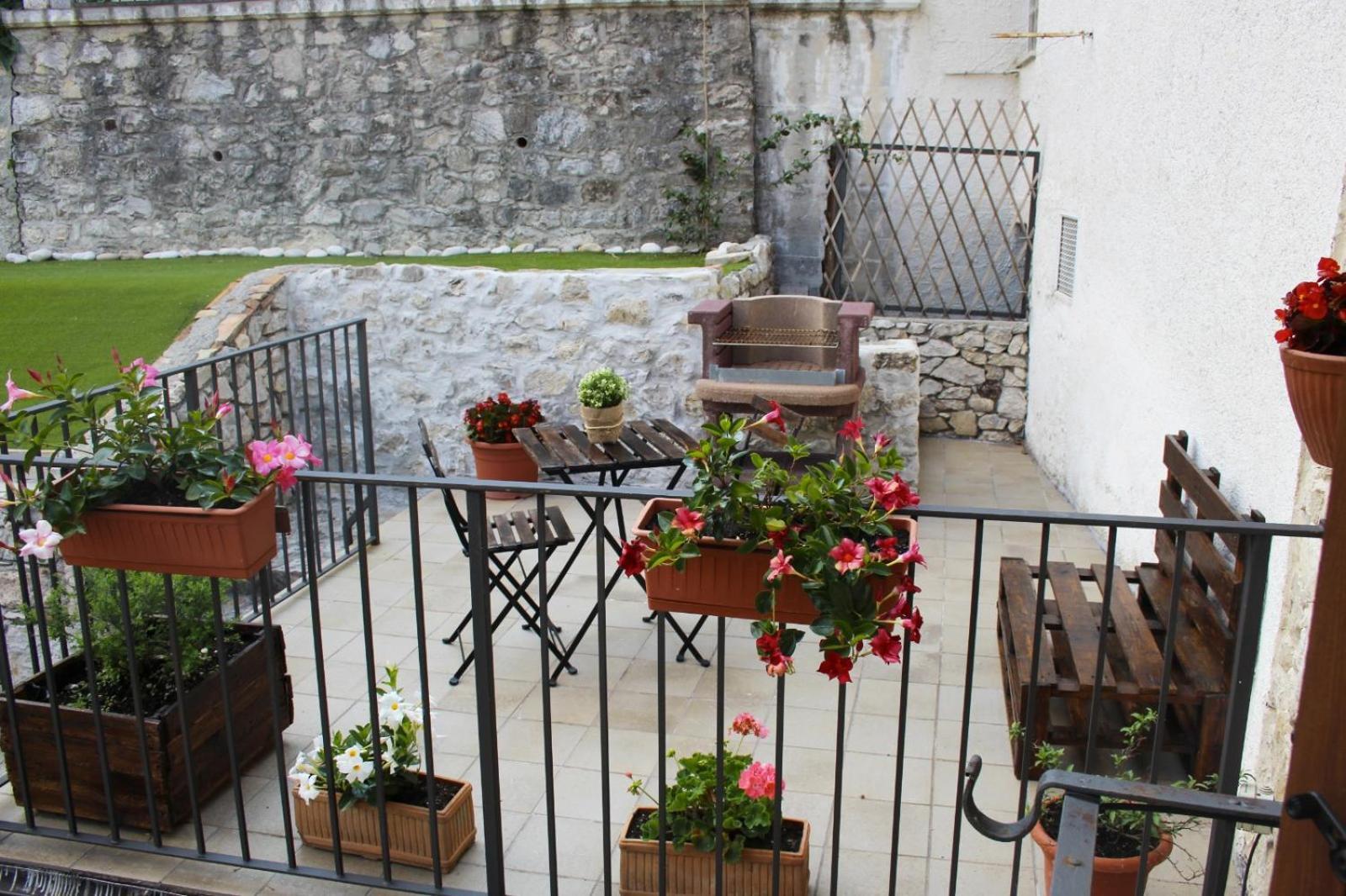 Appartement La Casa In Pietra à Villa Santa Maria  Extérieur photo