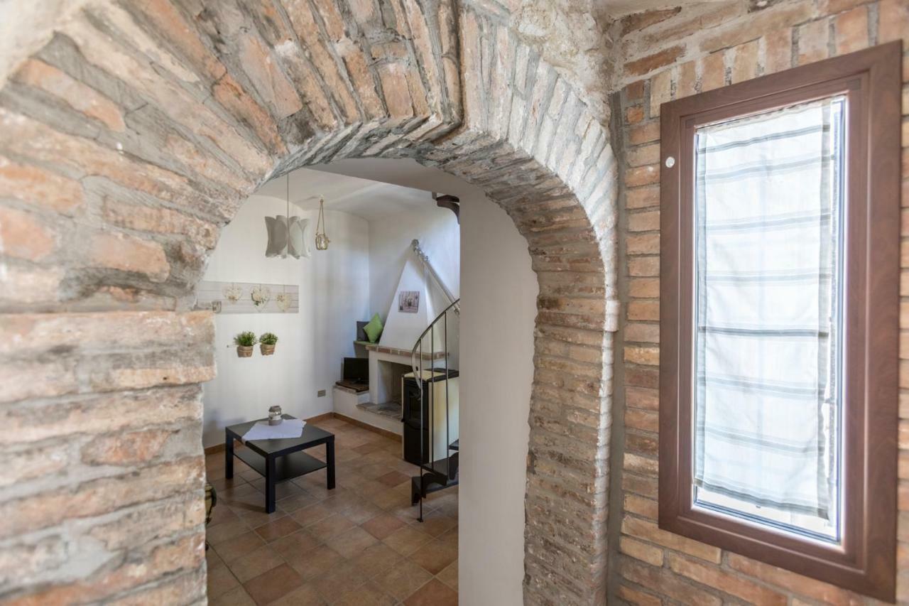Appartement La Casa In Pietra à Villa Santa Maria  Extérieur photo